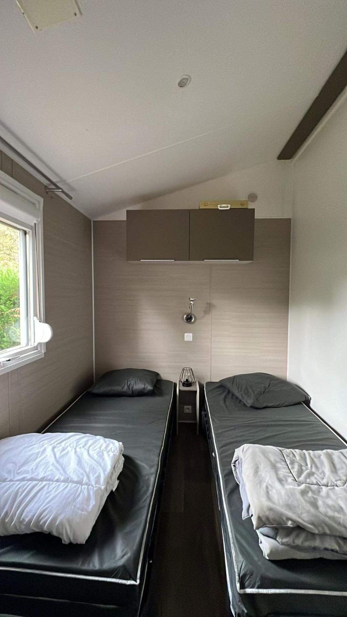 Mobil Home Amenage 2 Chambres La Teste Camping**** Ngoại thất bức ảnh